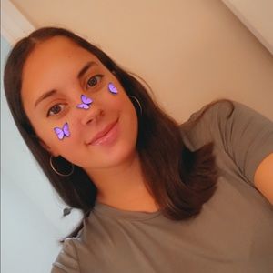 Meet your Posher, Nicole